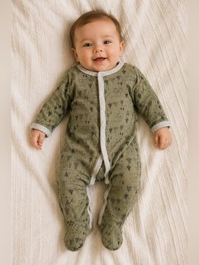 3/$25 Bon Bébé Olive Bear Footed Sleeper 3-6M Woodland Baby Pajamas